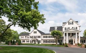 The Oaks Waterfront Hotel